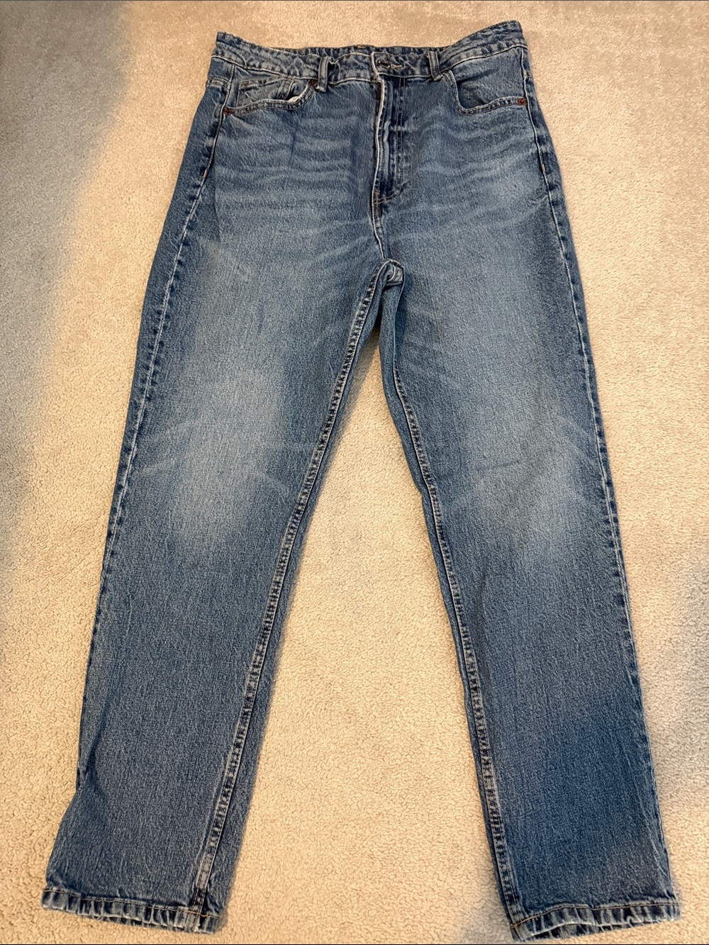 Zara 10 ankle length straight leg jeans 👖